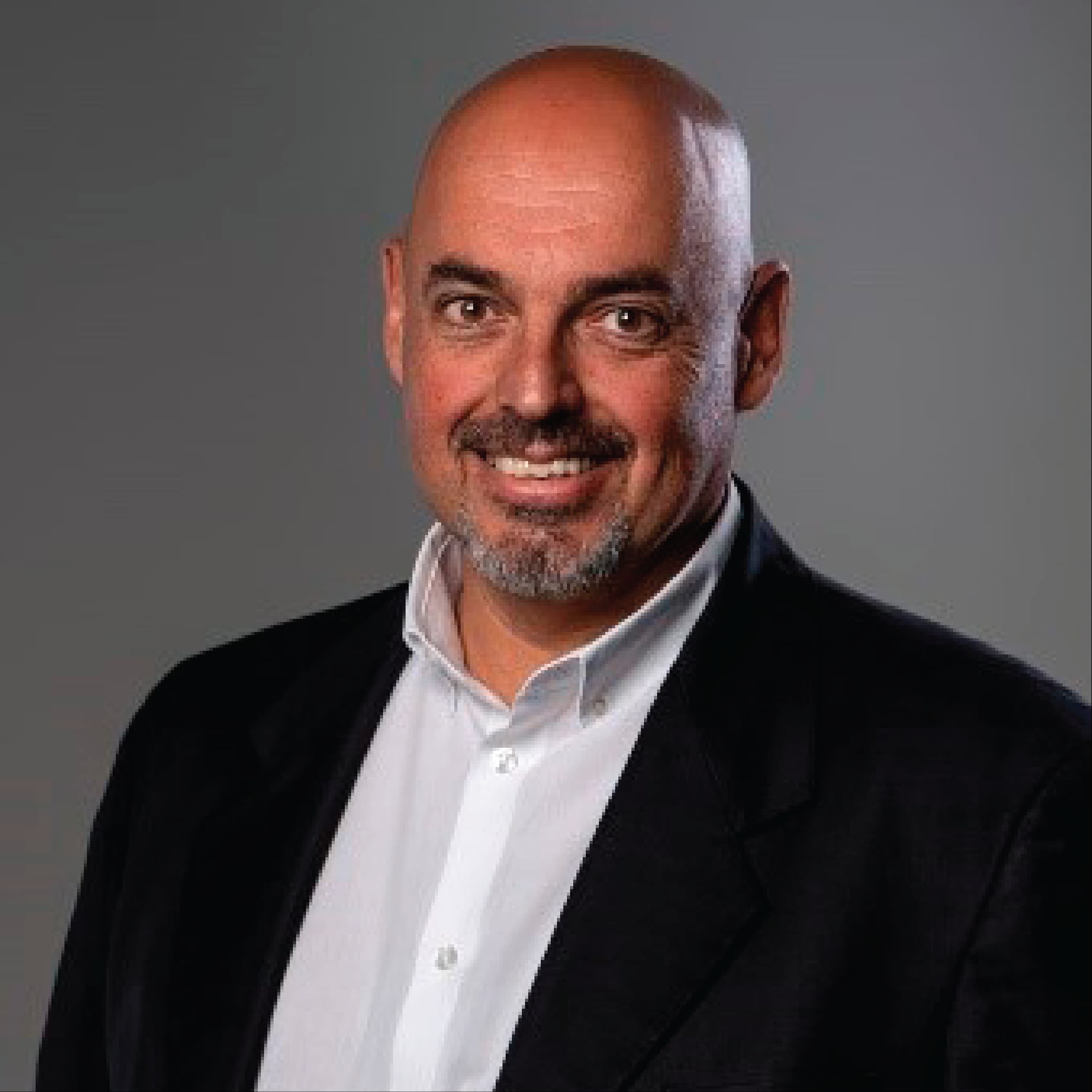 Portrait of Nelson Texeira, Rotary Foundation Chair